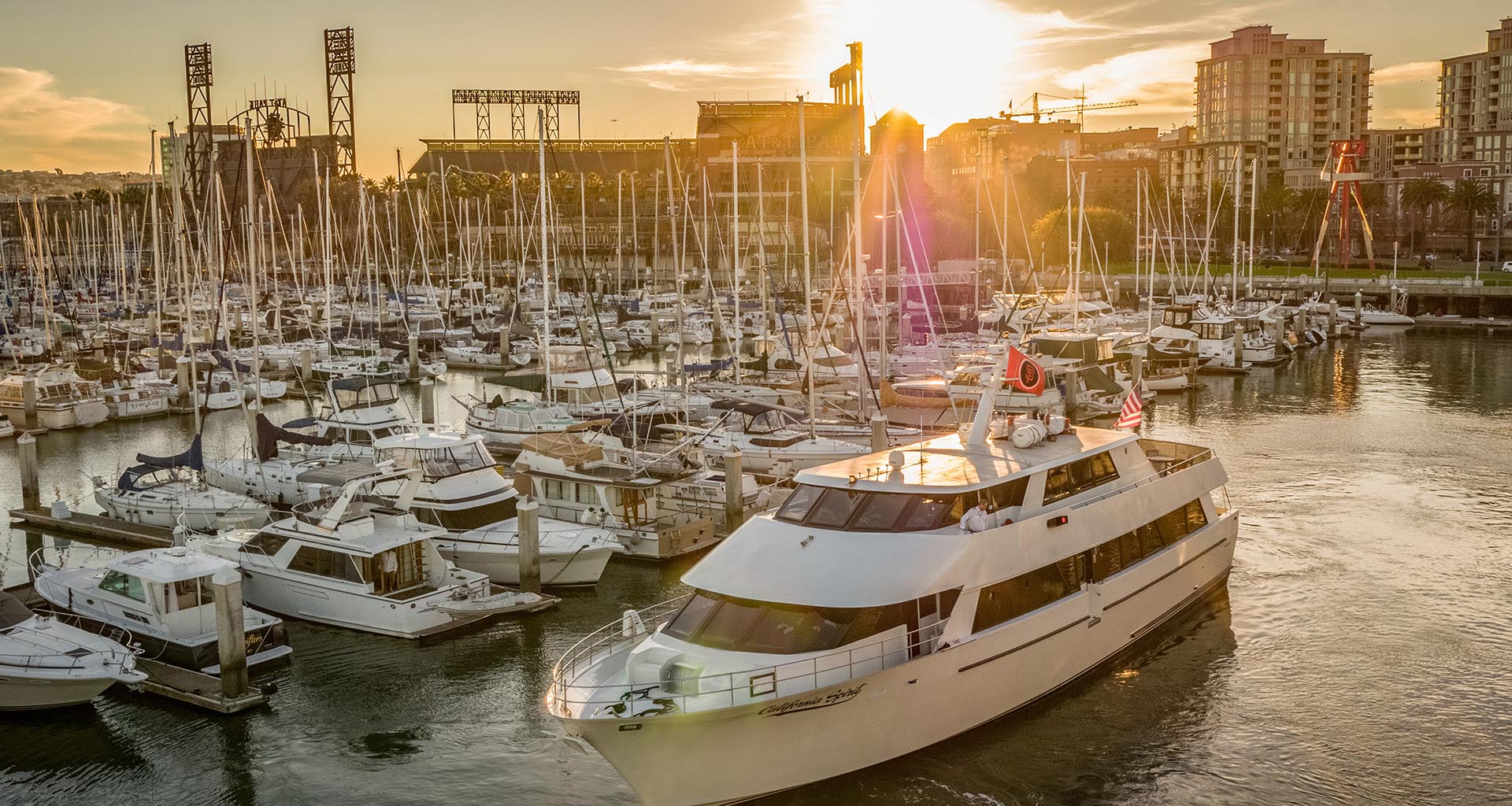 California Spirit Luxury Yacht - Giants Enterprises